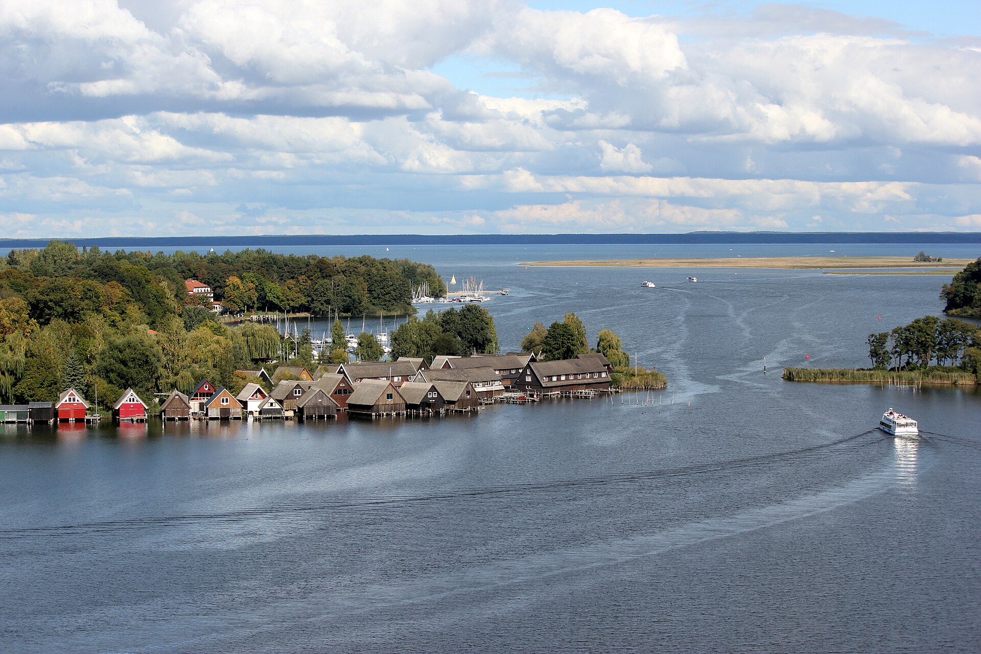 Müritz oder verbundene Seen in Mecklenburg